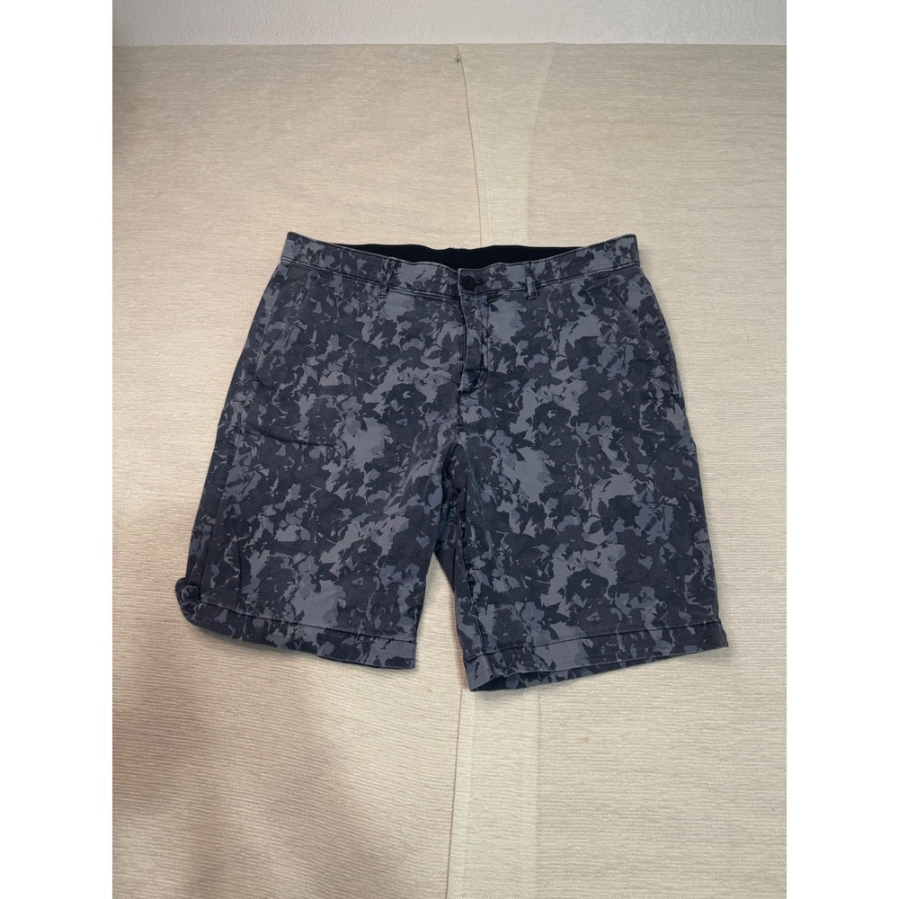 Calvin Klein Mens Grey Abstract Camo Stretch Cotton Shorts 4805CK Size 34